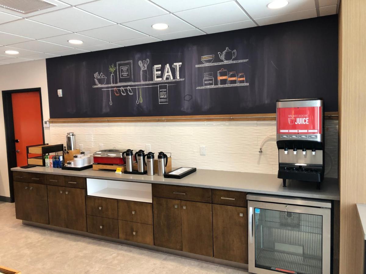 Hampton Inn & Suites Pekin מראה חיצוני תמונה